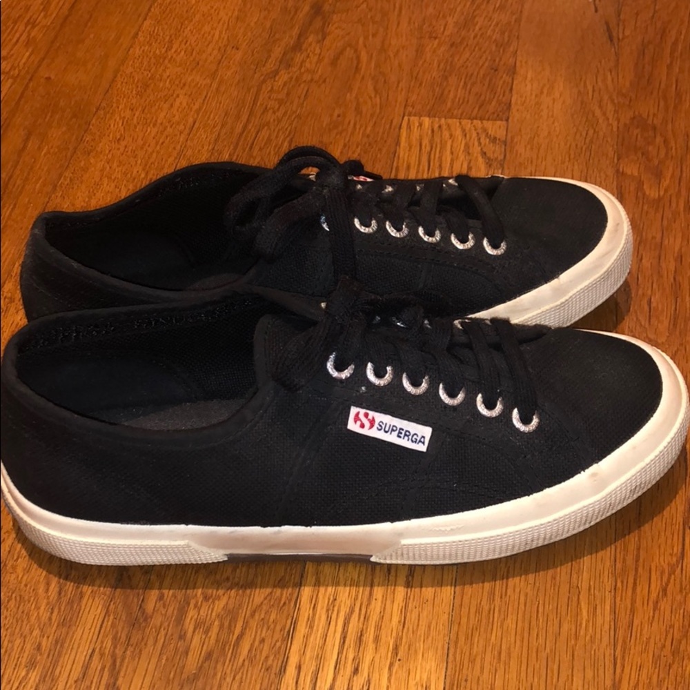Superga Sneakers
